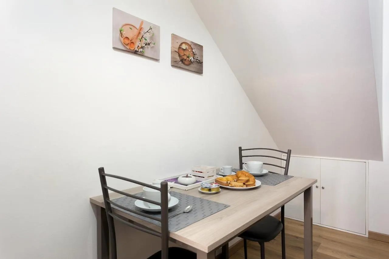 Centre Apartment Grotte Bianche Katania